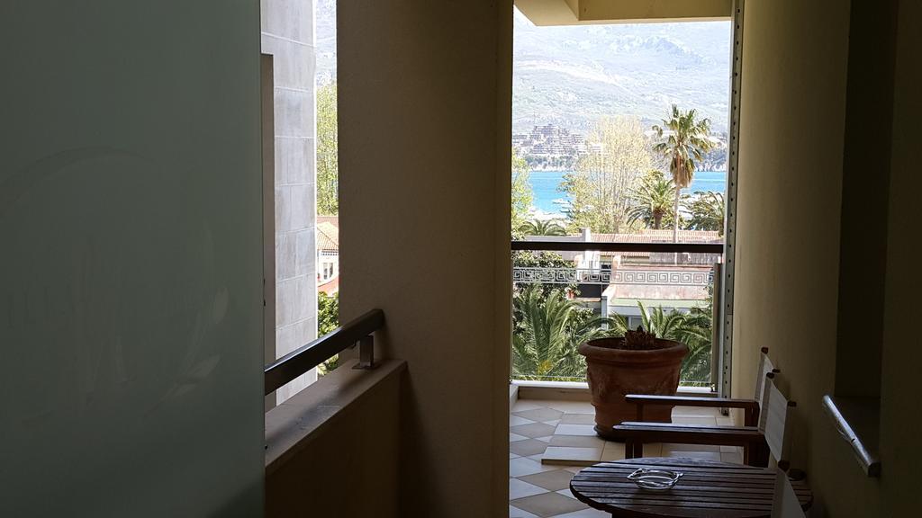 Apartments M Palace Budva Ruang foto