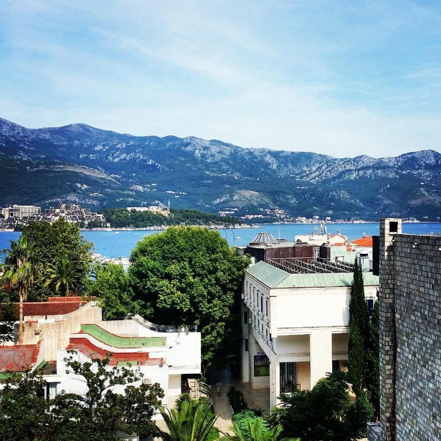 Apartments M Palace Budva Ruang foto