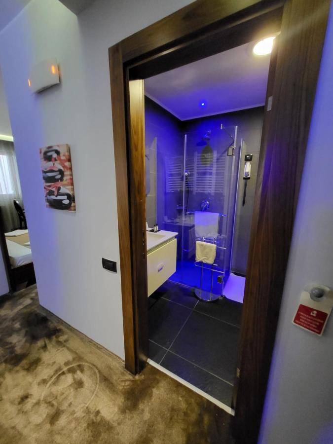 Apartments M Palace Budva Bagian luar foto