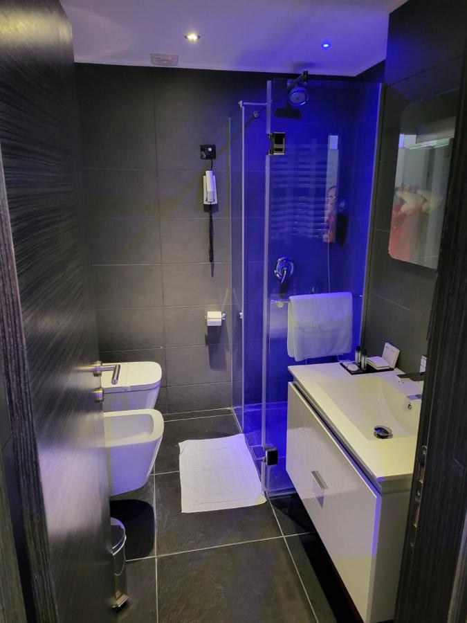 Apartments M Palace Budva Bagian luar foto