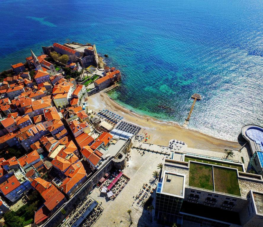 Apartments M Palace Budva Bagian luar foto