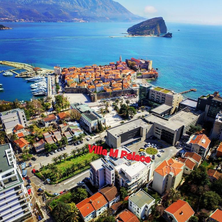 Apartments M Palace Budva Bagian luar foto