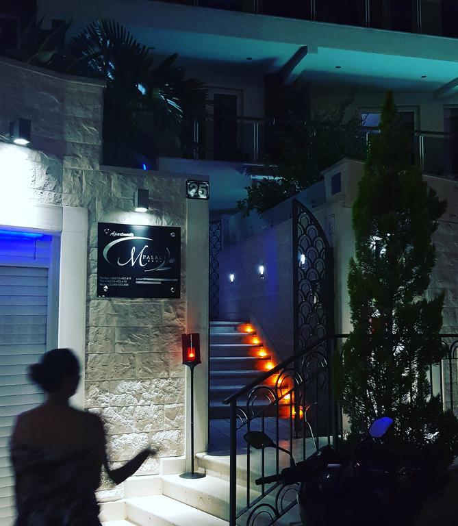 Apartments M Palace Budva Bagian luar foto